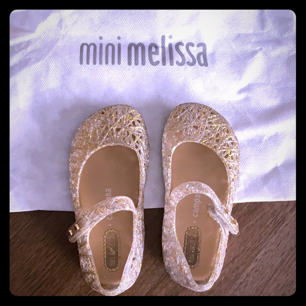 Mini Melissa gold mart janes size 7 toddler